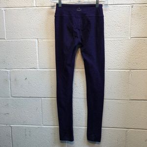 Beyond Yoga Pants - Beyond Yoga purple and black legging, sz s, 61794 Beyond Yoga Pants - Beyond Yoga purple and black legging, sz s, 61794